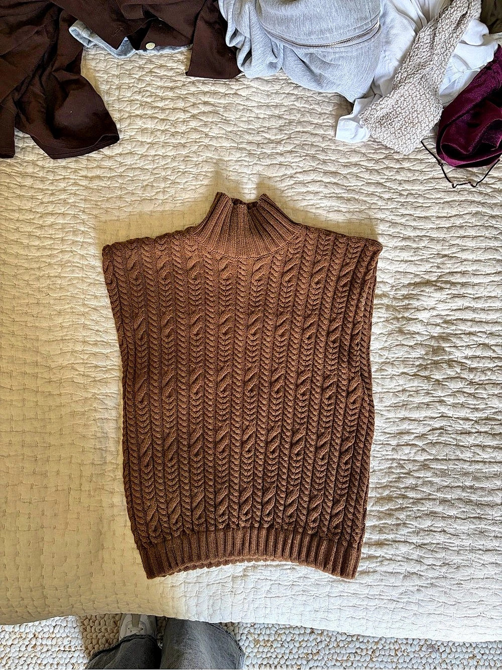 Zara Brown Cable-Knit Sweater Vest Like New